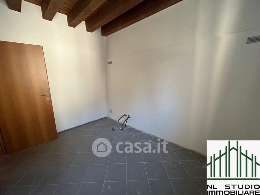 Bilocale in Via Roma — foto 27 di 28