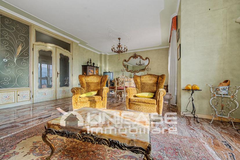 Appartamento in Piazza Vittorio Veneto 44 — foto 21 di 49