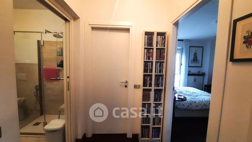 Trilocale in Via Pietro Nenni 3 — foto 5 di 29