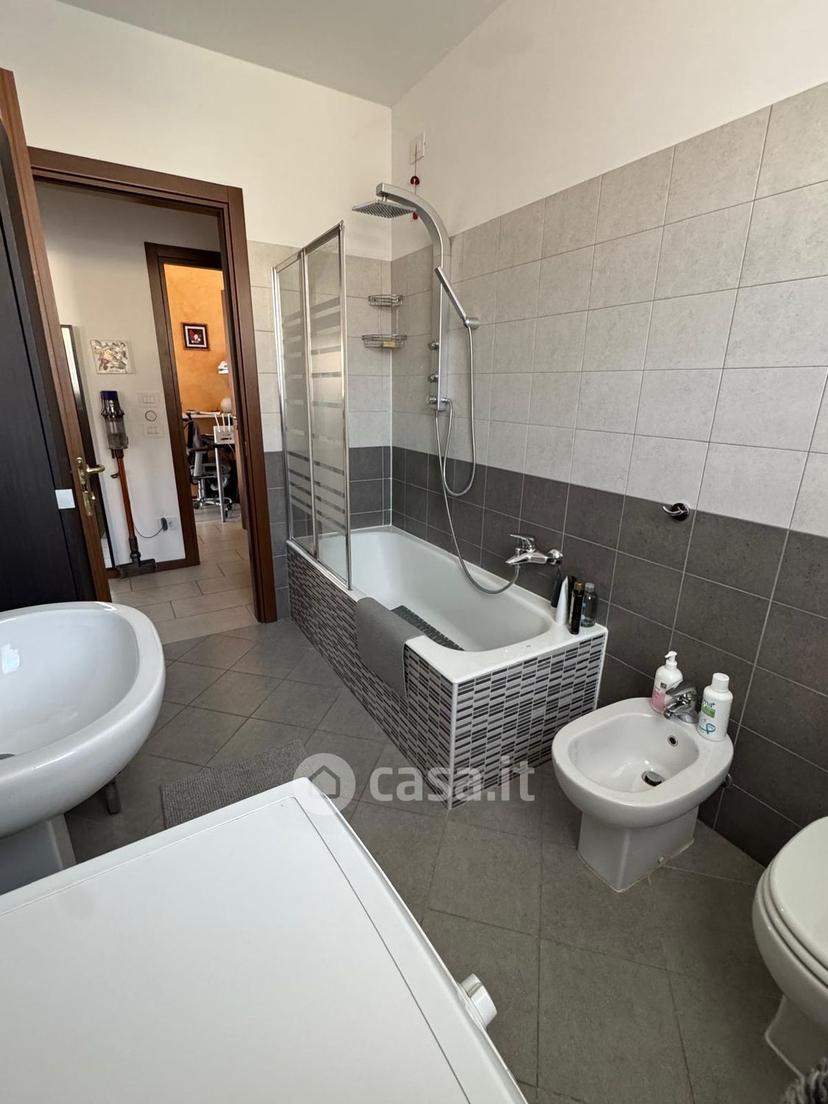 Trilocale in Via Salerano 45 — foto 25 di 30