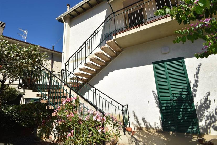 Quadrilocale in Via degli Olmi 6 — foto 17 di 31