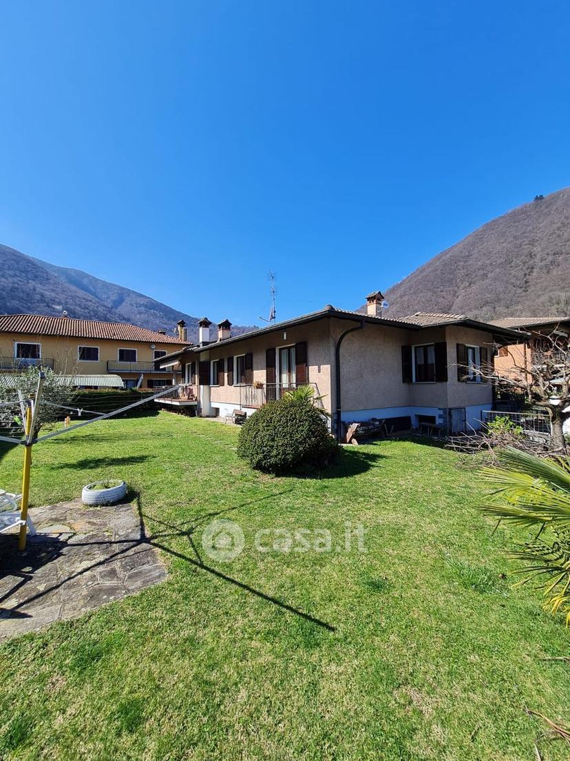 Villa in Via Madonna delle Grazie — foto 13 di 48