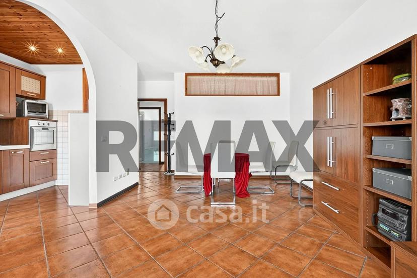 Trilocale in Via Savona 9 — foto 18 di 23