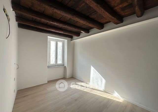 Trilocale in Via Milano 116 — foto 15 di 21