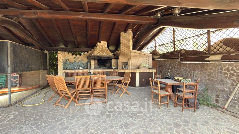 Villa in Via Leonardo da Vinci 19 — foto 41 di 49