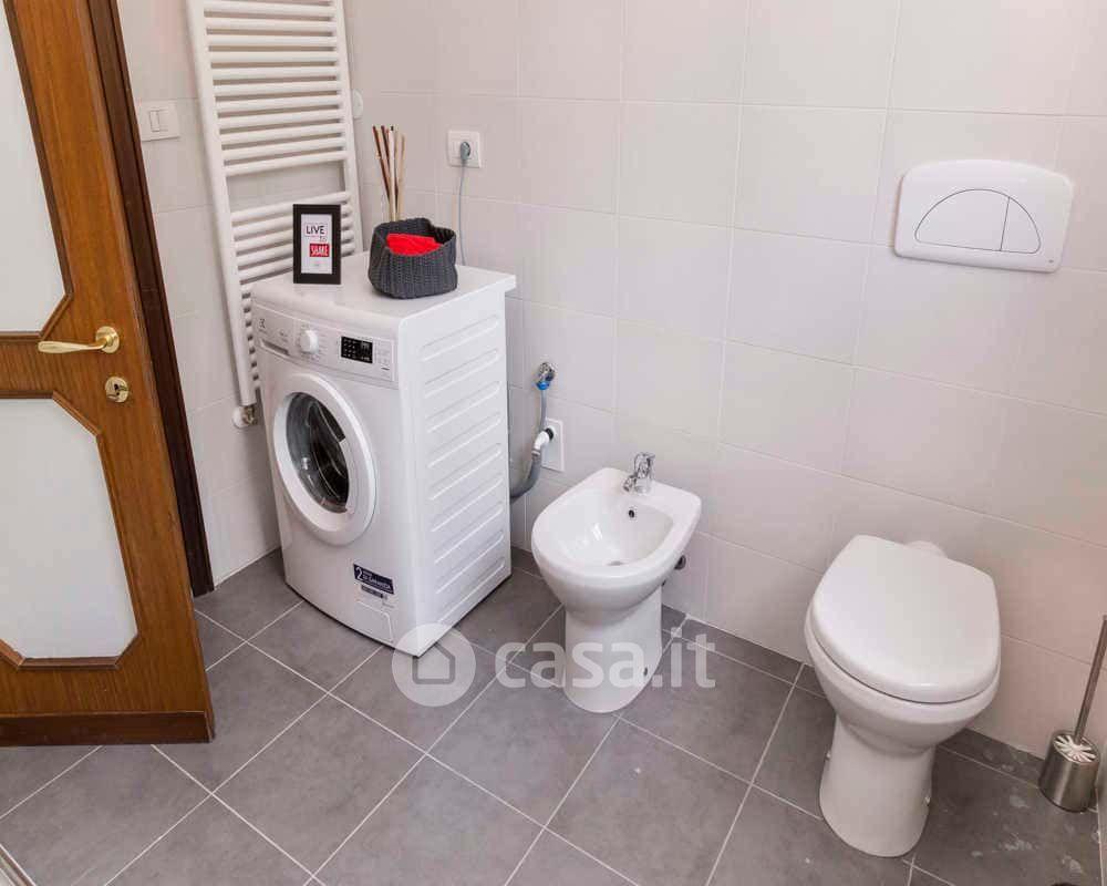 Stanza in Viale Giovanni Vicini 20