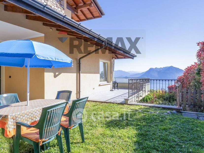 Villa in Via Per Levo — foto 25 di 47