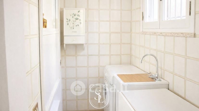 Villa in Via Pietro Micca 43 — foto 7 di 33