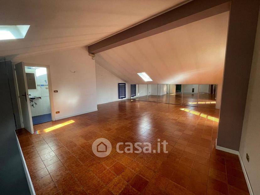 Trilocale in Piazza Aldo Moro — foto 37 di 40