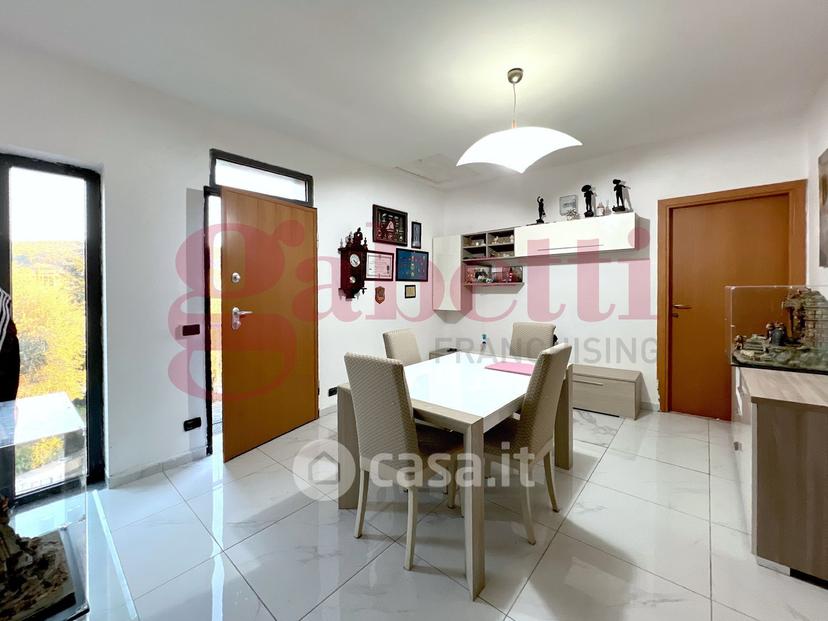 Villa in Via Vigne Vecchie — foto 31 di 49