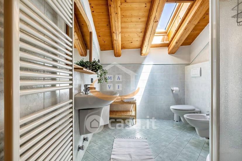 Appartamento in Via Dosso di Barco 5 — foto 22 di 27