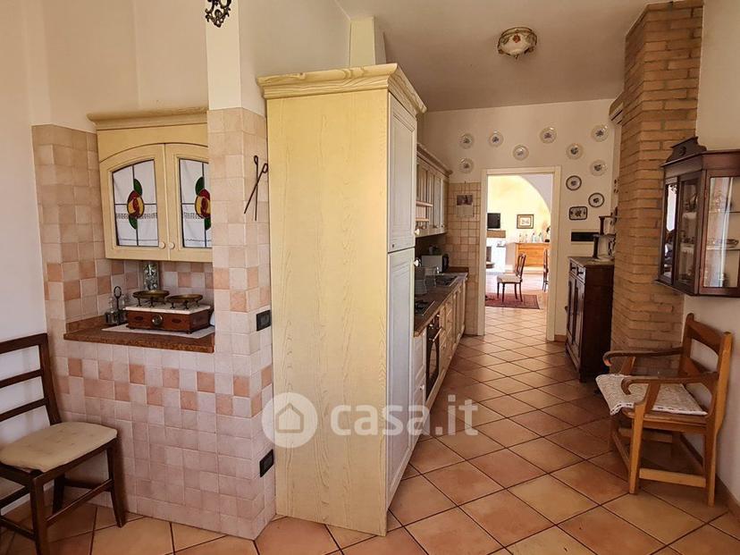 Villa in Via Sabbione 4 — foto 24 di 56