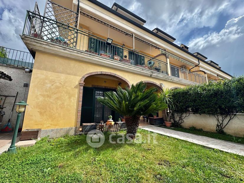 Villa in Via Lago di Como 22 — foto 46 di 82