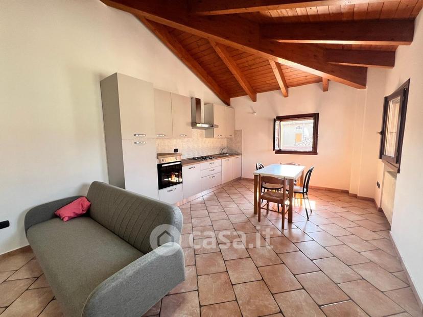 Trilocale in Via Roma — foto 15 di 32
