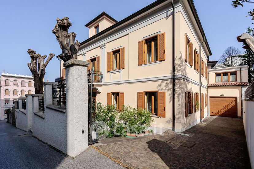 Villa in Via Don Giovanni Minzoni — foto 26 di 81