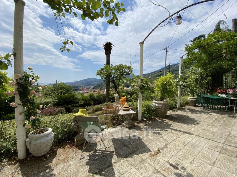 Villa in Variante Aurelia — foto 2 di 62