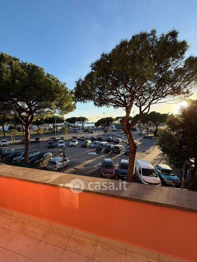 Bilocale in Via Tullia 19 — foto 3 di 29