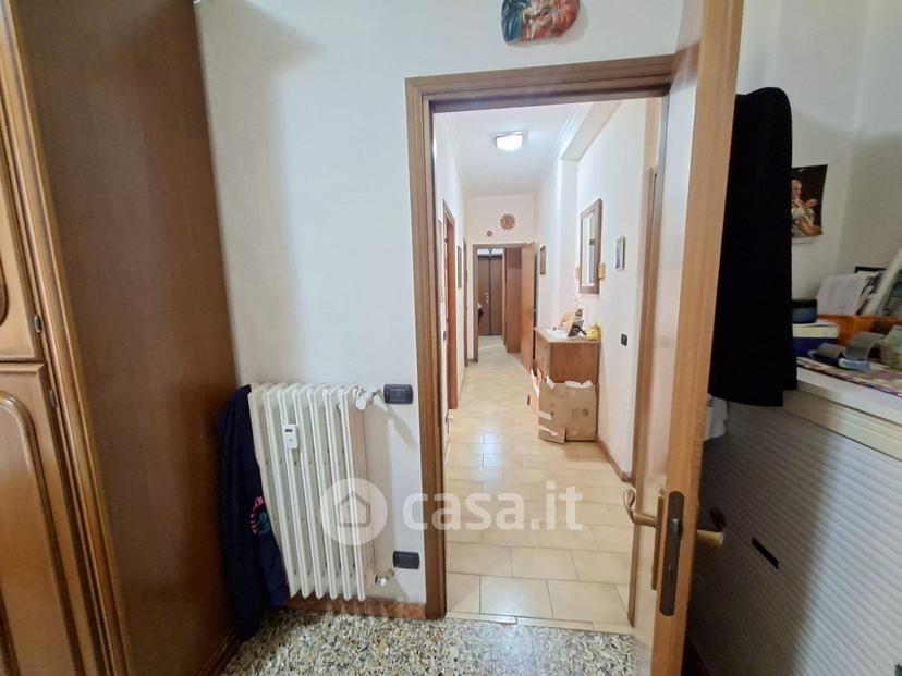 Trilocale in Via Casilina 367 — foto 15 di 22