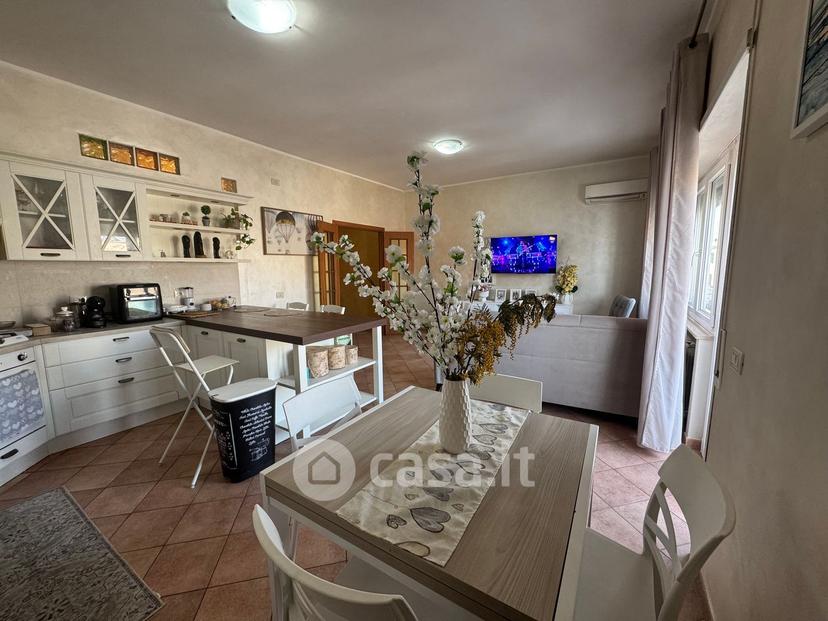Appartamento in Via Fosse Ardeatine 11 — foto 31 di 60