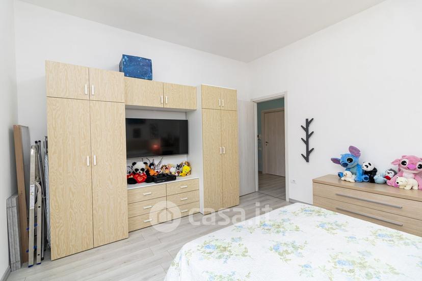 Trilocale in Viale Italia 66 — foto 14 di 63