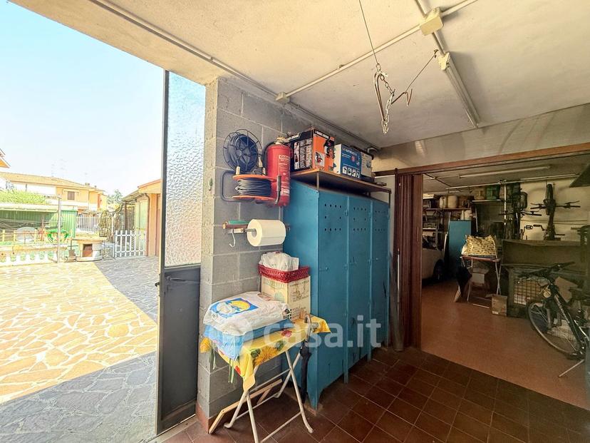 Villa in Via Luigi Barbieri 72 — foto 8 di 57