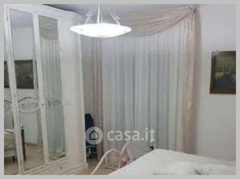 Villa in Via Lanzillotti — foto 14 di 33