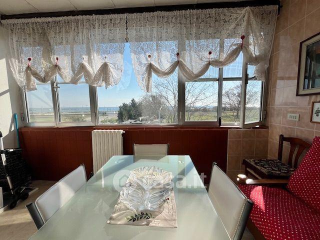 Trilocale in Lungomare Italia — foto 34 di 34