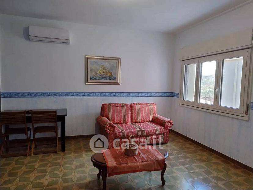 Trilocale in Via Lussemburgo — foto 10 di 18