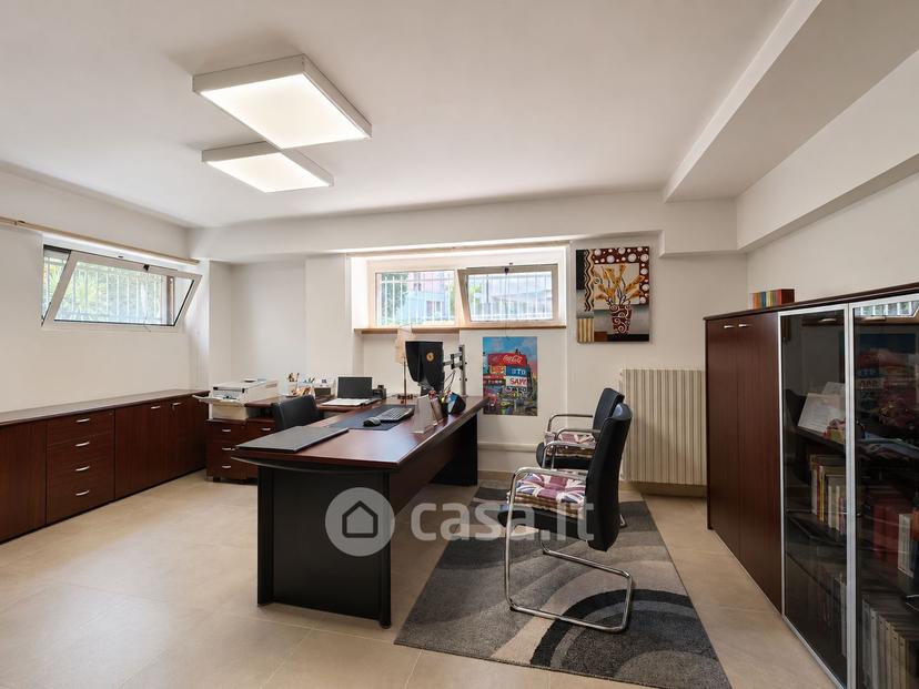 Bilocale in Via Alfredo Oriani 5 /a — foto 25 di 30