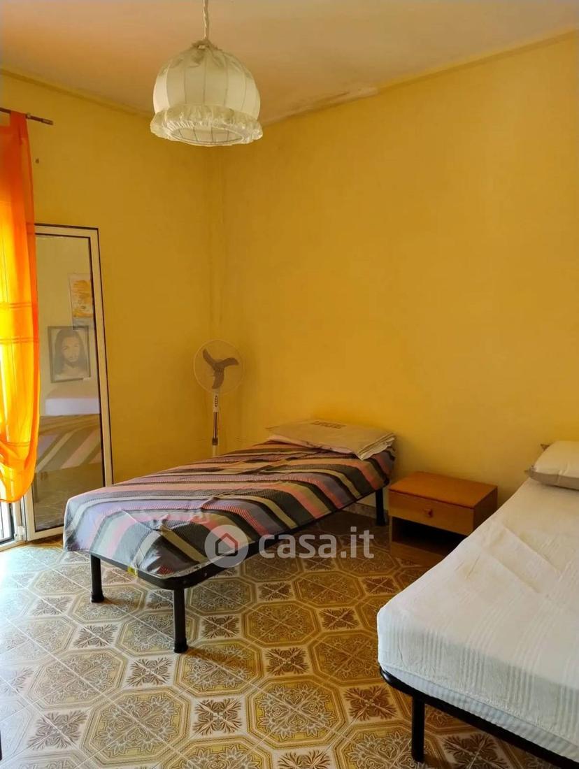 Trilocale in Via Lussemburgo — foto 4 di 18