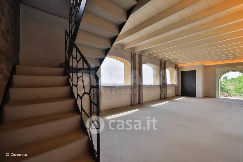 Villa in Via Belvedere 37 — foto 33 di 95
