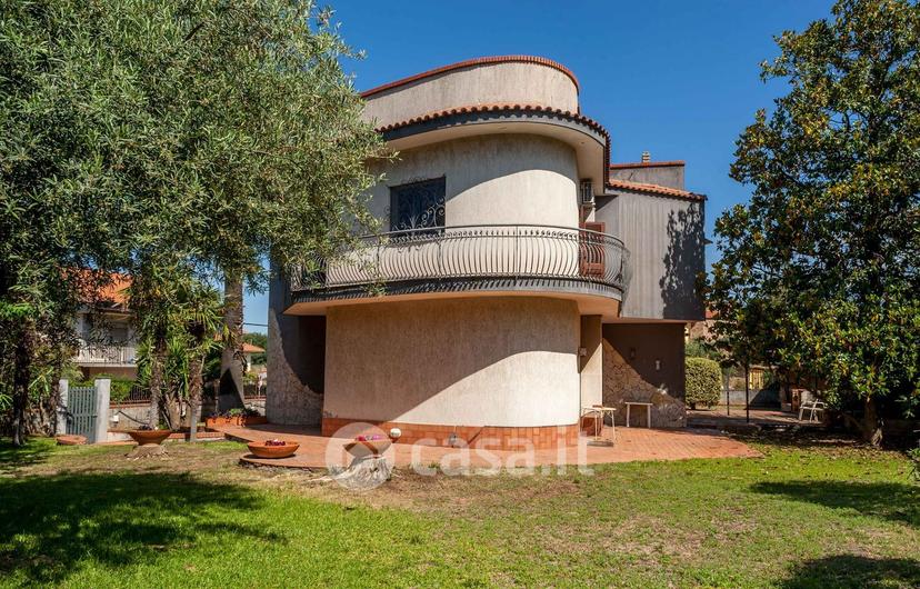 Villa in Via San Tommaso — foto 26 di 47