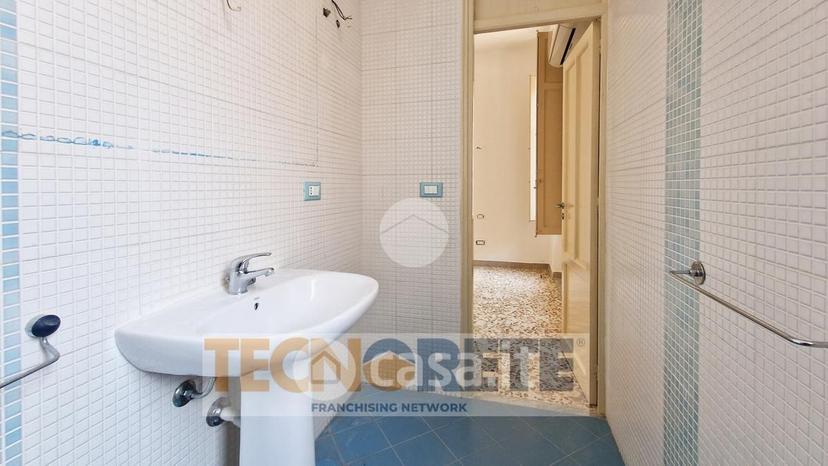 Trilocale in Via Pietro Novelli 132 — foto 28 di 38