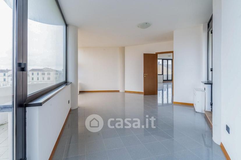 Quadrilocale in Via Roma 50053 — foto 18 di 29