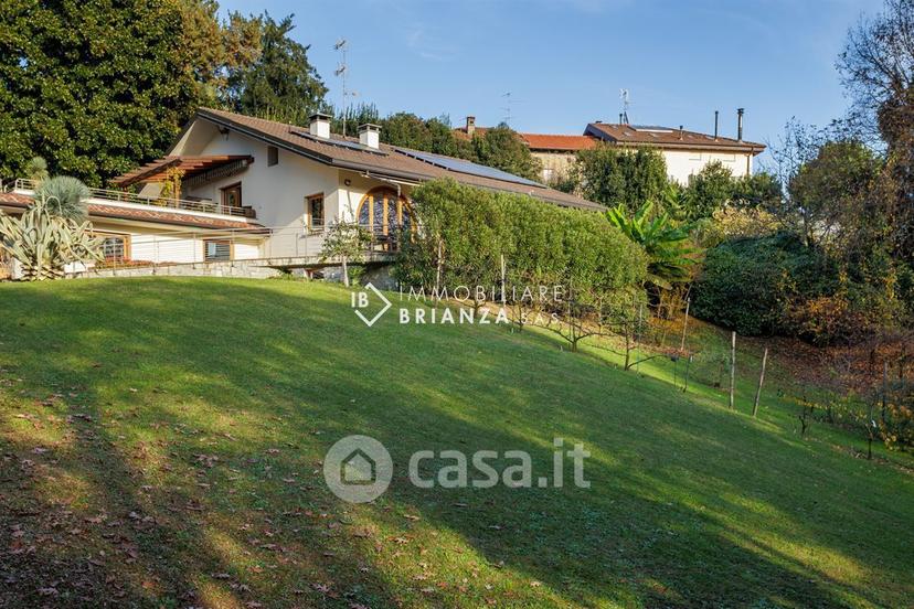 Villa in Viale John E Robert Kennedy — foto 23 di 34