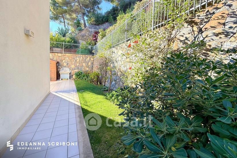 Trilocale in Strada della Bura 9 — foto 7 di 43