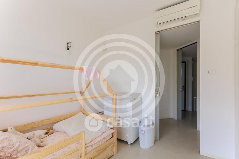 Trilocale in Via Oreno 32 /3 — foto 24 di 29