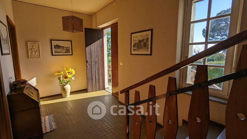 Villa in Via delle Viole 12 — foto 7 di 34