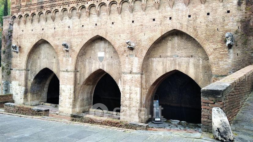 Trilocale in Via Santa Caterina — foto 7 di 18