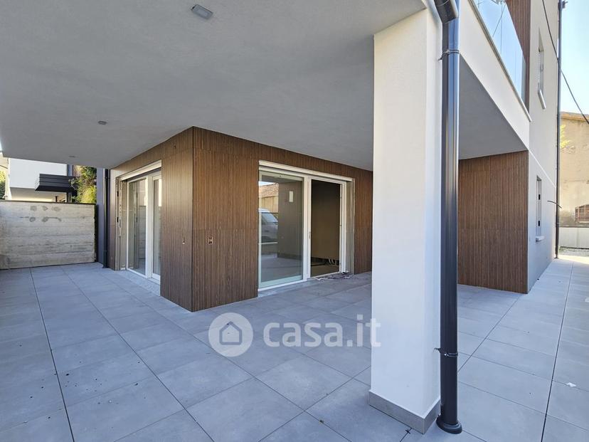 Quadrilocale in Via Marco Carminati 16 — foto 8 di 23