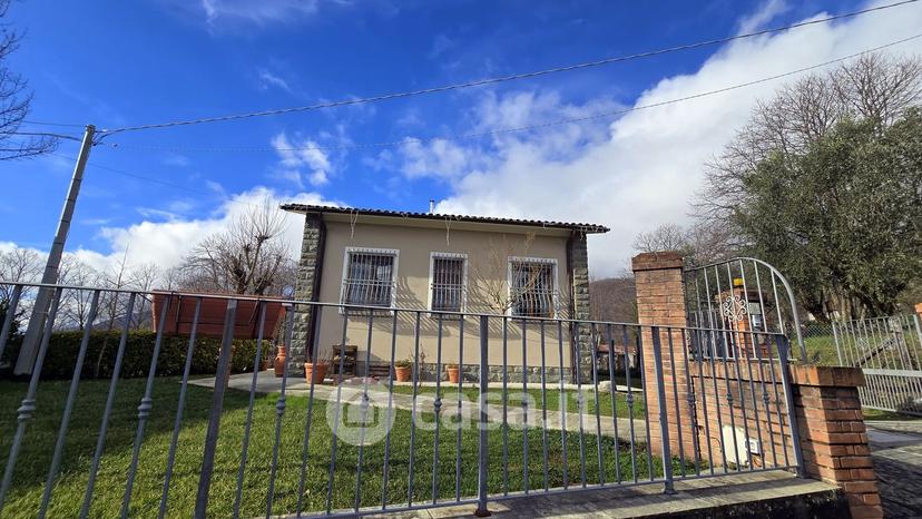 Villa in Via Contessa Casalini 30 — foto 24 di 39