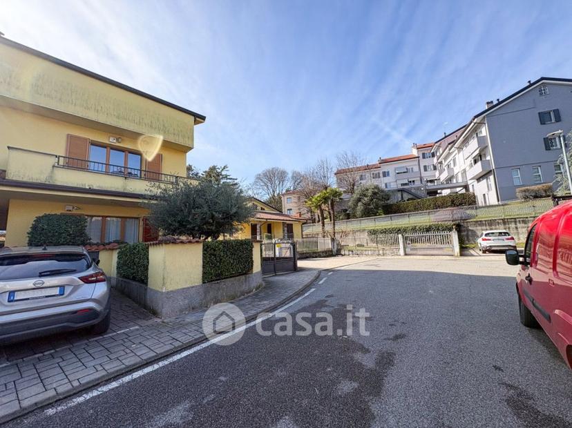 Quadrilocale in Via Giuseppe Piermarini 28 — foto 17 di 42