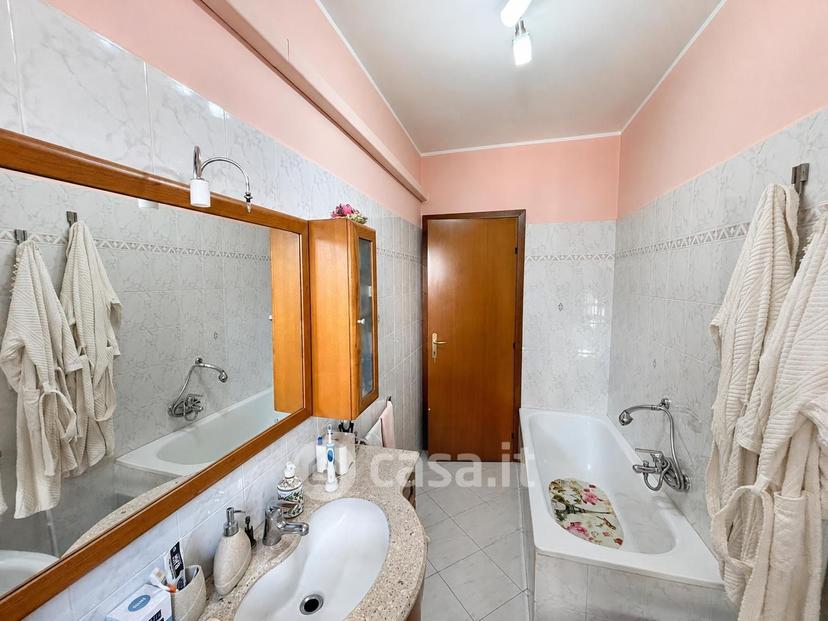 Trilocale in Via della Viola 15 — foto 25 di 33
