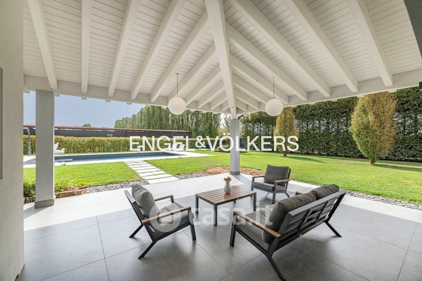 Villa in Via del Borgo 2 — foto 21 di 33