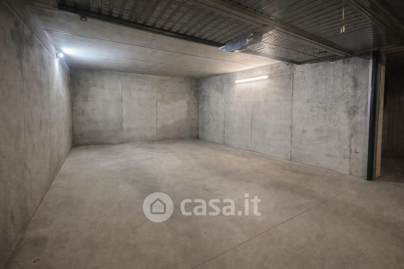 Trilocale in Via Alcide de Gasperi 3 — foto 30 di 55