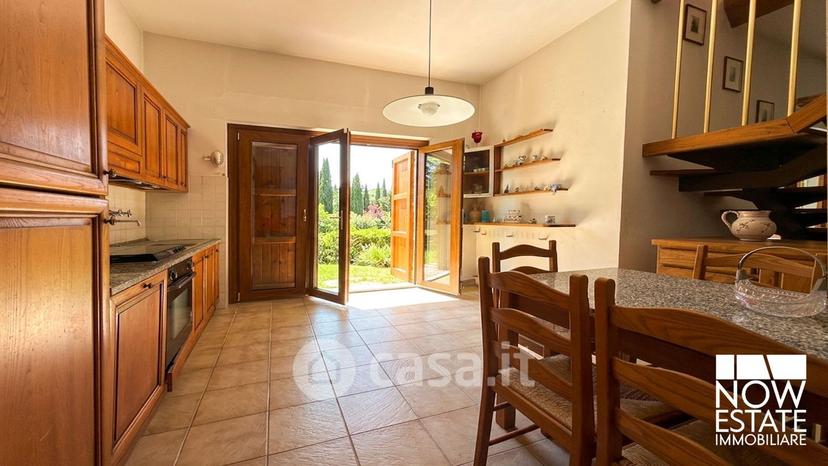 Villa in Passo della Scheggia — foto 27 di 49