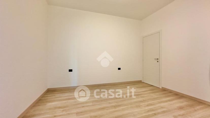 Trilocale in Viale della Rimembranza 51 — foto 2 di 18
