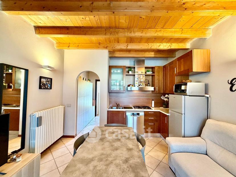 Bilocale in Via Commissario G. Palatucci 10 — foto 4 di 28