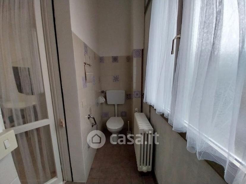 Stanza in Via Parini — foto 6 di 17