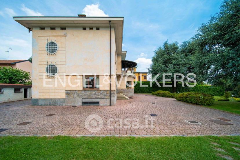 Villa in Roma 41 — foto 45 di 83